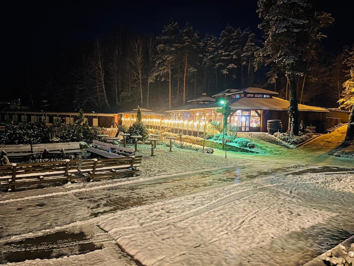 Domki Kaszuby - jezioro las i zoo w Szarlocie Kościerzyna Zewnętrze zdjęcie