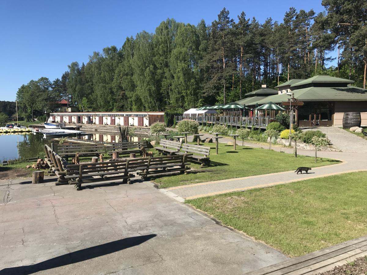 Domki Kaszuby - jezioro las i zoo w Szarlocie Kościerzyna Zewnętrze zdjęcie